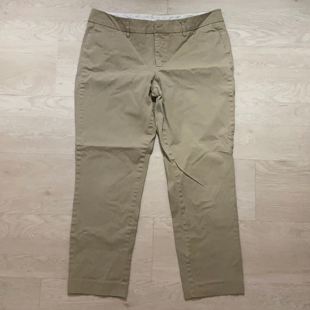 Khaki capris, business casual